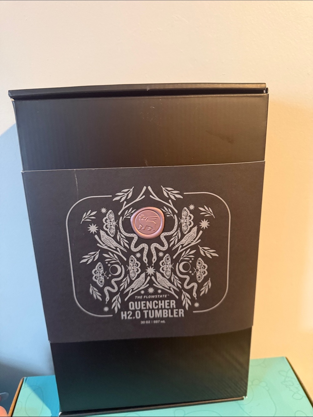 New in Box Stanley Black Stainless Travel Tumbler with Skull & Floral Etching - Picture 3 of 3